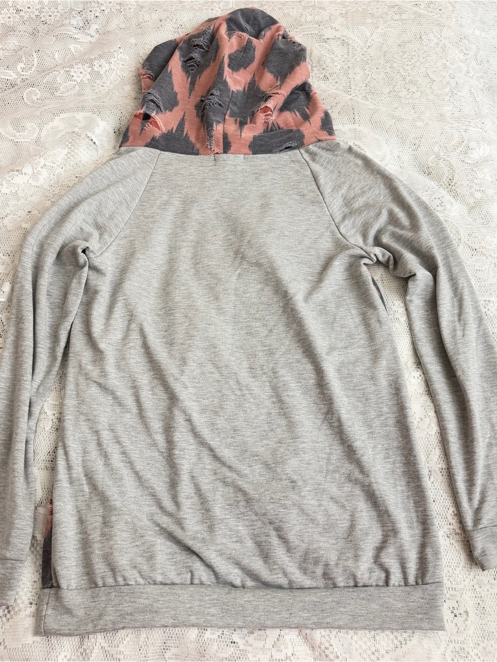 12PM By Mon Ami Distressed Aztec Hoodie Size Medium - Picture 4 of 7
